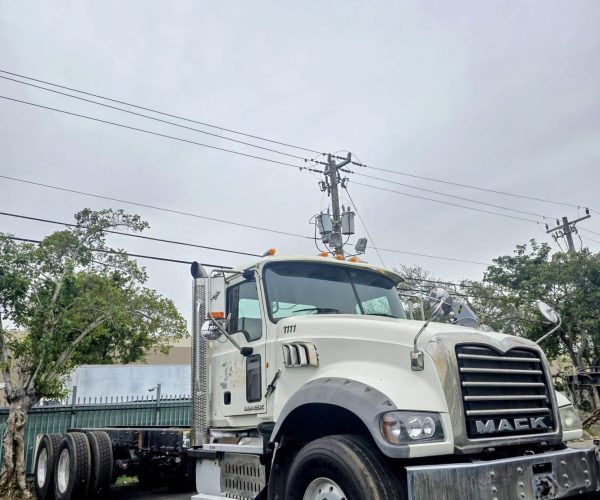 2014-MACK-GRANITE-CABIN-CHASSIS-15-FT-LONG-TANDEM-DOUBLE-FRAME-NUEVAS-000