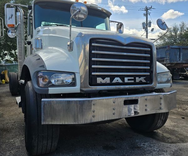 2014-MACK-GRANITE-CABIN-CHASSIS-15-FT-LONG-TANDEM-DOUBLE-FRAME NUEVAS 004