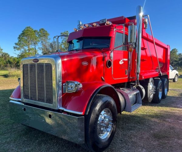 2014 PETERBILT 265 DUMP TRUCK TRI-AXLE ORIGINAL DUMP TRUCK 001