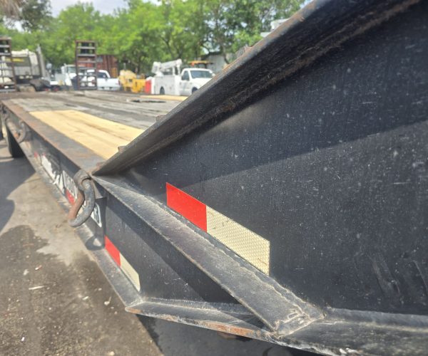 2014 PITTS LB52-38CS TRI-AXLE LOWBOY TRAILER 52 TONS 104,000 006