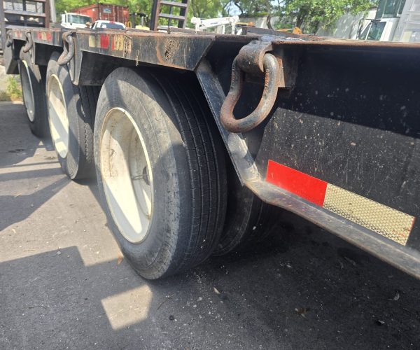 2014 PITTS LB52-38CS TRI-AXLE LOWBOY TRAILER 52 TONS 104,000 009