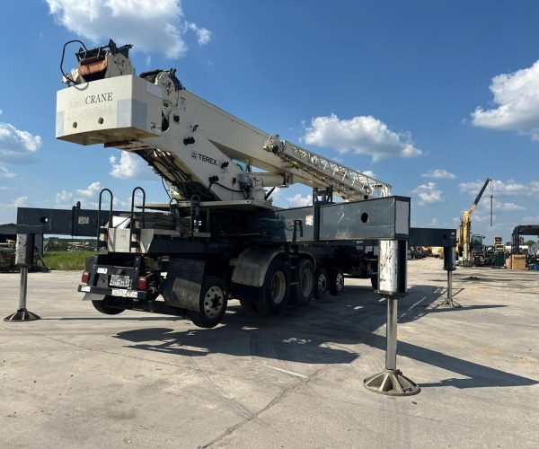 2014 TEREX 4500 X045-129 CROSSOVER BOOM TRUCK 45 TONS CRANE 105 FT BOOM 008