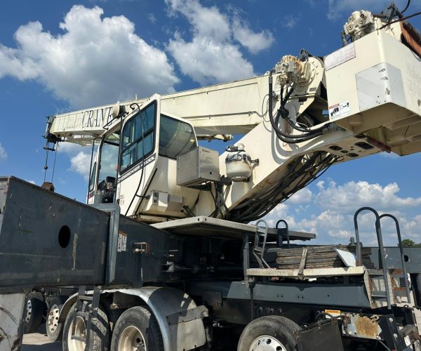 2014 TEREX 4500 X045-129 CROSSOVER BOOM TRUCK 45 TONS CRANE 105 FT BOOM 015