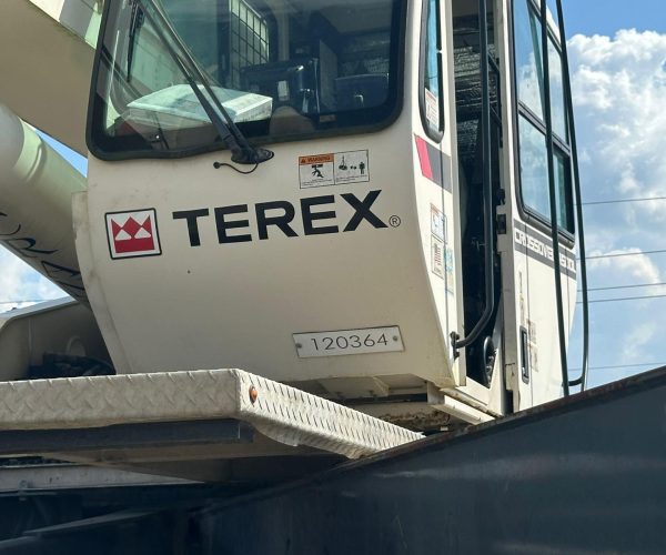 2014 TEREX 4500 X045-129 CROSSOVER BOOM TRUCK 45 TONS CRANE 105 FT BOOM 018