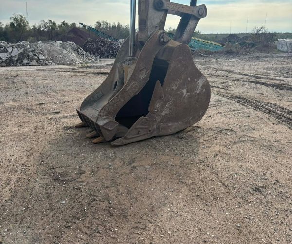 2015 CATERPILLAR 326 FL EXCAVATOR CAB 005