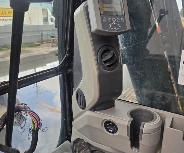 2015 CATERPILLAR 336F EXCAVATOR CAB W DUAL GNSSGPS 010