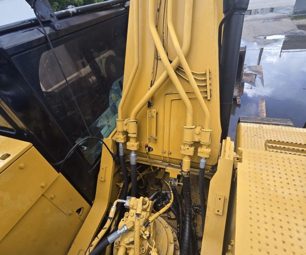 2015 CATERPILLAR 336F EXCAVATOR CAB W DUAL GNSSGPS 023