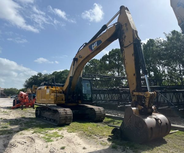 2015 CATERPILLAR 336FL HYDRAULIC EXCAVATOR ENCLOSED CAB WITH AC & DIGGING BUCKET 003
