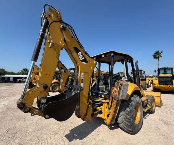2015-CATERPILLAR-420F-BACKHOE-4X4-AUXILIARY-HYDRAULICS-006