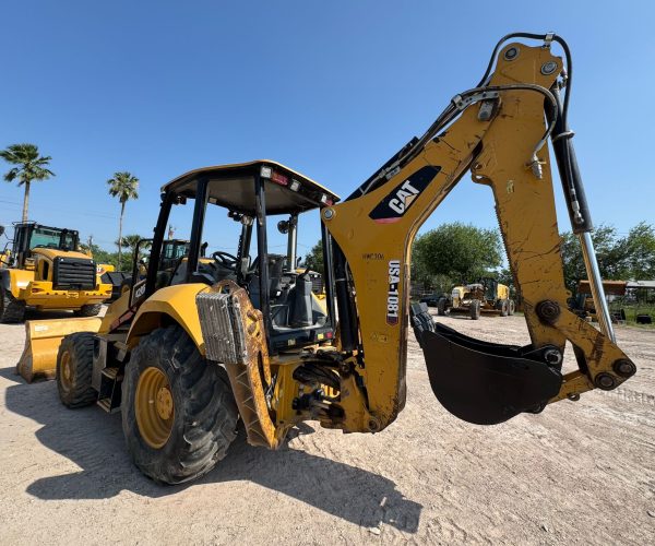 2015-CATERPILLAR-420F-BACKHOE-4X4-AUXILIARY-HYDRAULICS-007