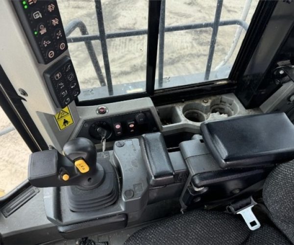 2015 CATERPILLAR 950K WHEEL LOADER ENCLOSED CAB 011