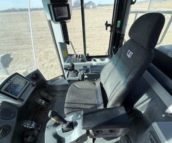 2015 CATERPILLAR 950M WHEEL LOADER & CAB COLD AC & HEAT 006