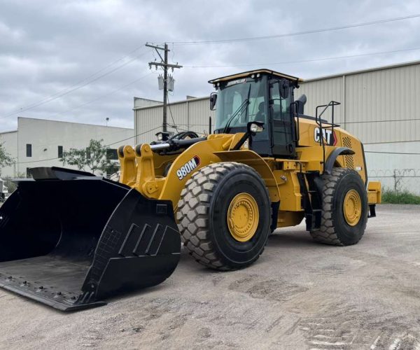 2015 CATERPILLAR 980M WHEEL LOADER WITH ENCLOSED CAB AC 001