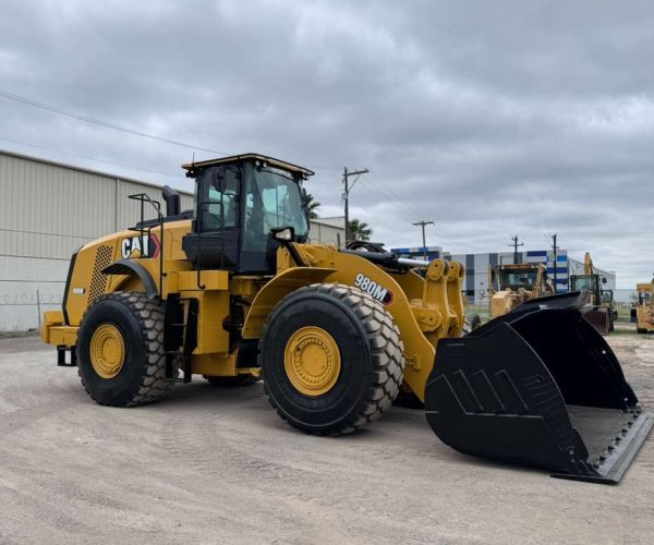 2015 CATERPILLAR 980M WHEEL LOADER WITH ENCLOSED CAB AC 004