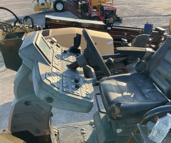 2015 CATERPILLAR AP1000F WHEEL ASPHALT PAVER 013