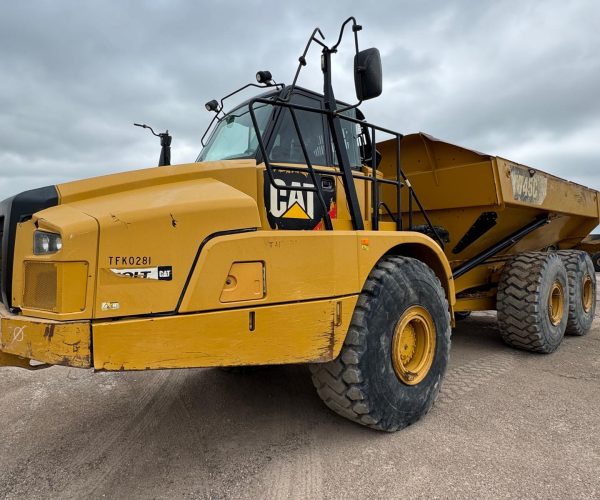 2015-CATERPILLAR-ARTICULATED-TRUCK-745C-005