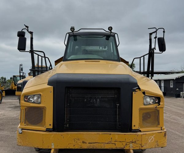 2015-CATERPILLAR-ARTICULATED-TRUCK-745C-006