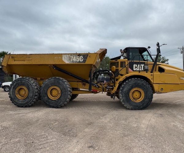 2015-CATERPILLAR-ARTICULATED-TRUCK-745C-007