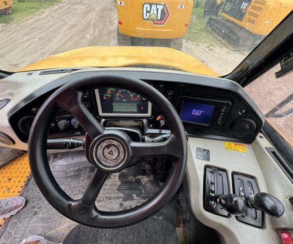 2015-CATERPILLAR-ARTICULATED-TRUCK-745C-025