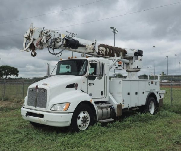 2015 KENWORTH T370 DIGGER DERRICK DC47 TR 001