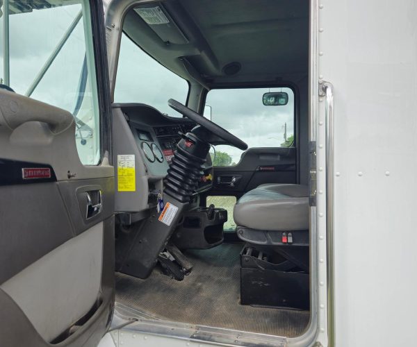 2015 KENWORTH T370 DIGGER DERRICK DC47 TR 012