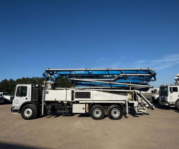 2015 PUTZMEISTER CONCRETE PUMP 32 METERS 003