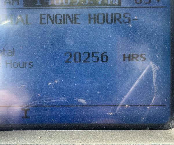 2015 SCHWING 36 METERS CONCRETE PUMP MOUNTED ON 2015 A MACK 006