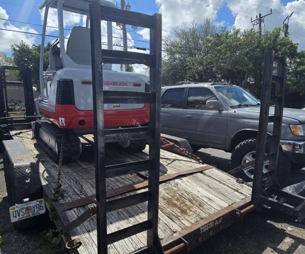 2015 TAKEUCHI TB125 MINI EXCAVATOR WITH OR WITHOUT 2006 UTILITY 005