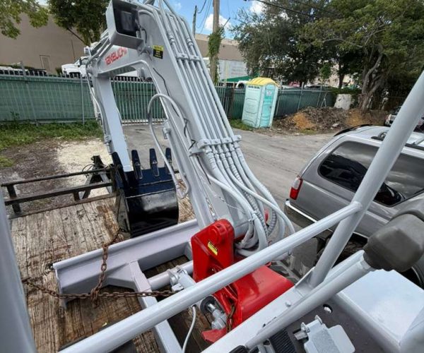 2015 TAKEUCHI TB125 MINI EXCAVATOR WITH OR WITHOUT 2006 UTILITY 009