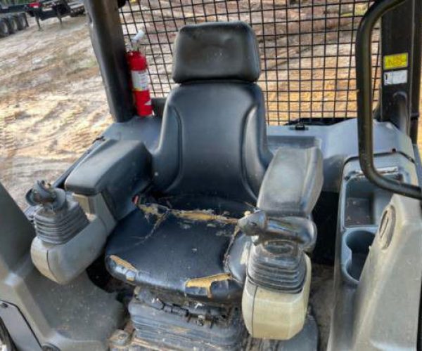 2016 CATERPILLAR D3K2 XL LGP DOZER OPEN ROPS 004
