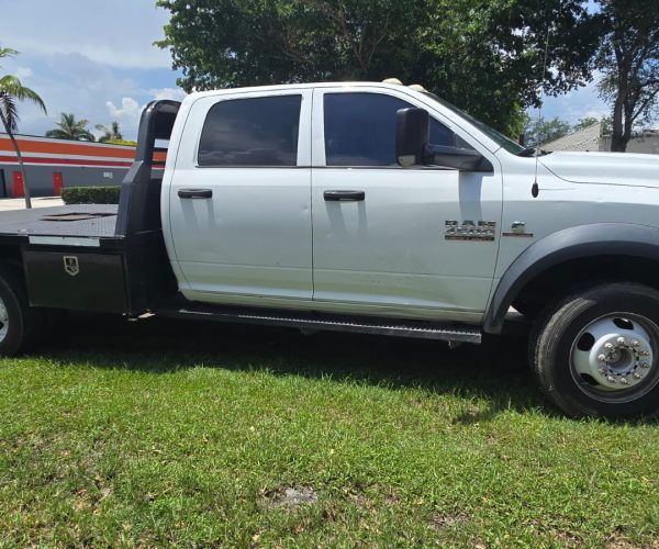 2016 DODGE RAM 4500 CREW CAB 4X4 DIESEL, FLAT BED WITH FIFTH WHEEL 002