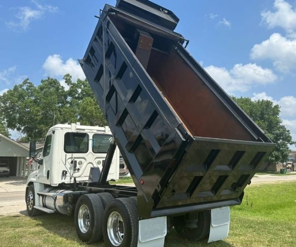 2016 FREIGHTLINER CASCADIA 125 DUMP TRUCK TANDEM 009