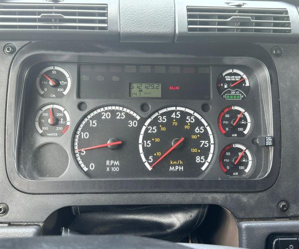 2016 FREIGHTLINER CASCADIA 125 DUMP TRUCK TANDEM 015