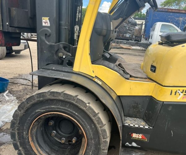 2016 HYSTER H120FT FORKLIFT DIESEL 12.000LB CAPACITY DIESEL FUEL KUBOTA ENGINE 005