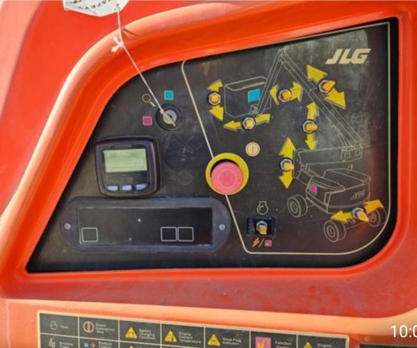 2016 JLG 450AJ ARTICULATING BOOM LIFT 004