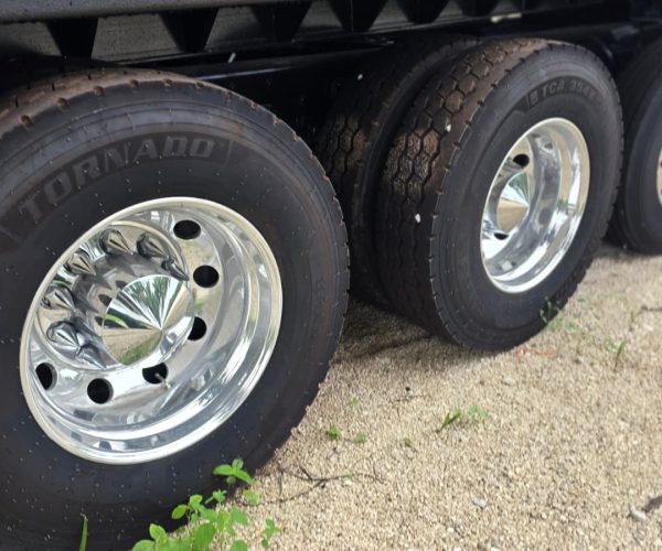 2016 KENWORTH T800 DUMP TRUCK TRI-AXLE 013