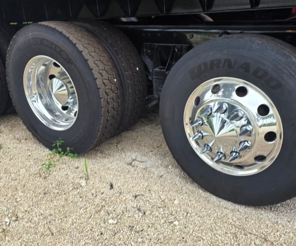 2016 KENWORTH T800 DUMP TRUCK TRI-AXLE 015