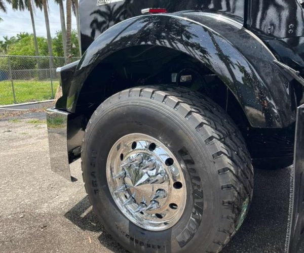 2016 KENWORTH T800 DUMP TRUCK TRI-AXLE WSTEEREABLE THIRD AXLE 023