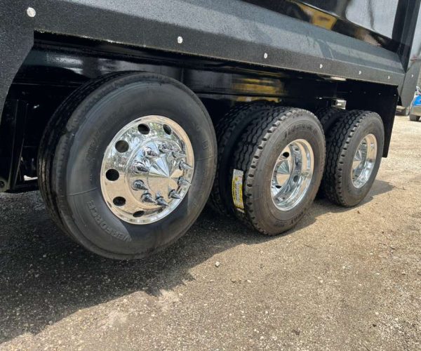 2016 KENWORTH T800 DUMP TRUCK TRI-AXLE WSTEEREABLE THIRD AXLE 024
