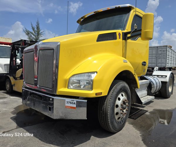 2016 KENWORTH T880 DAY SINGLE AXLE CUMMINS ENGINE 10 SPEED 002