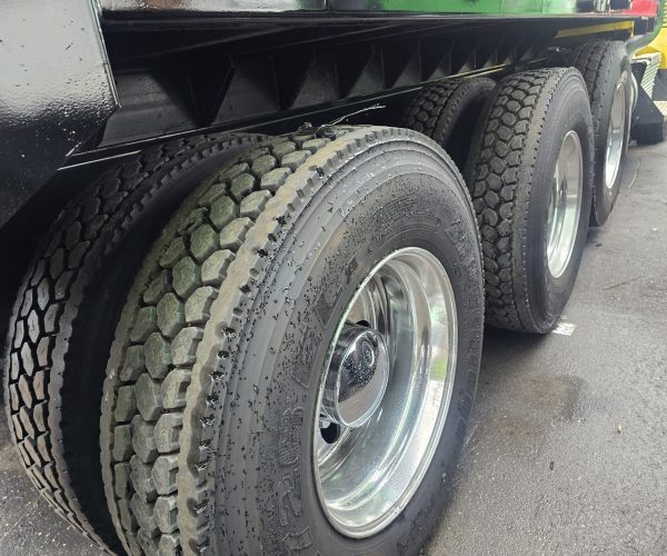 2016 KENWORTH T880 DUMP TRUCK W STEERABLE THIRD AXLE 020