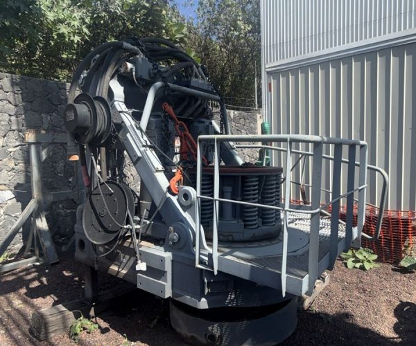 2016-LIEBHERR-LRB-355-PILE-DRIVING-AND-DRILLING-RIG-013