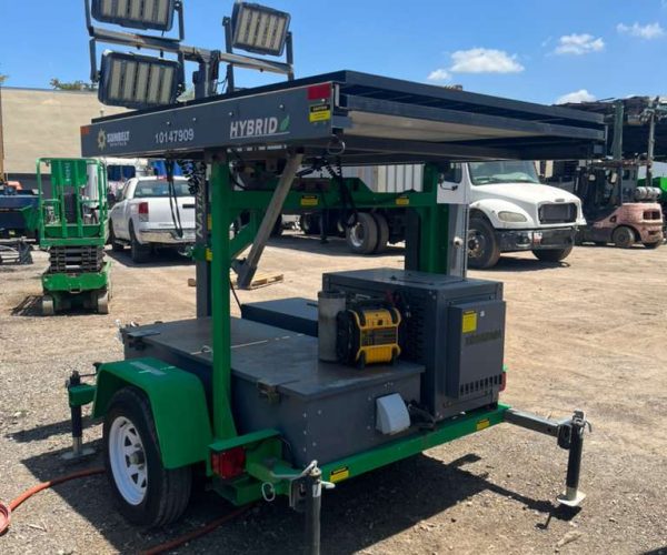 2016 NATIONAL SIGNAL HYBRID SOLAR LIGHT TOWER HYBRID POWER 001