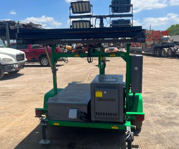 2016 NATIONAL SIGNAL HYBRID SOLAR LIGHT TOWER HYBRID POWER 010