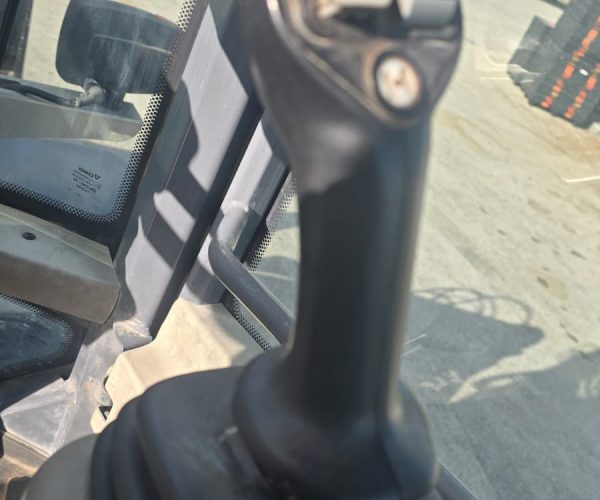 2016 TEREX TL120 WHEEL LOADER & WITH EXTENDED BOOM ATTACHMENT 011