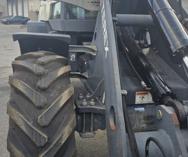 2016 TEREX TL120 WHEEL LOADER & WITH EXTENDED BOOM ATTACHMENT 020