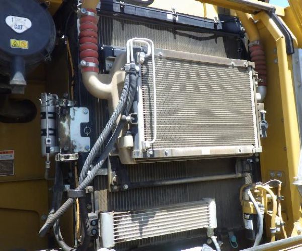 2017 CATERPILLAR 320E EXCAVATOR ENCLOSED CAB TIER 3 CATERPILLAR ENGINE 013