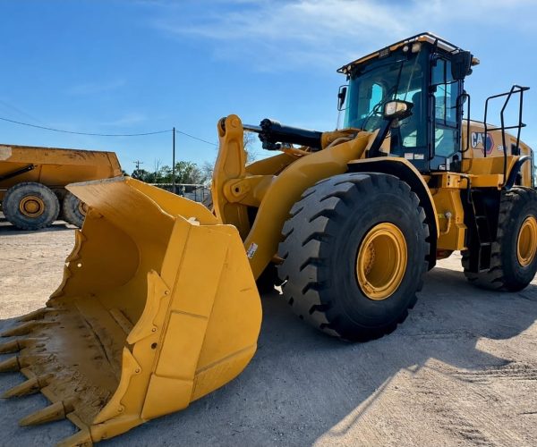 2017 CATERPILLAR 966L WHEEL LOADER ENCLOSED CAB 001