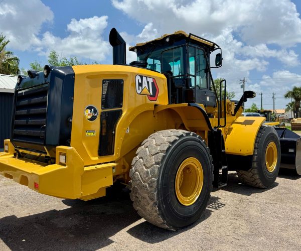 2017-CATERPILLAR-966M-WHEEL-LOADER-966M-ENCLOSED-CAB-006