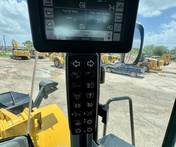 2017-CATERPILLAR-966M-WHEEL-LOADER-966M-ENCLOSED-CAB-014
